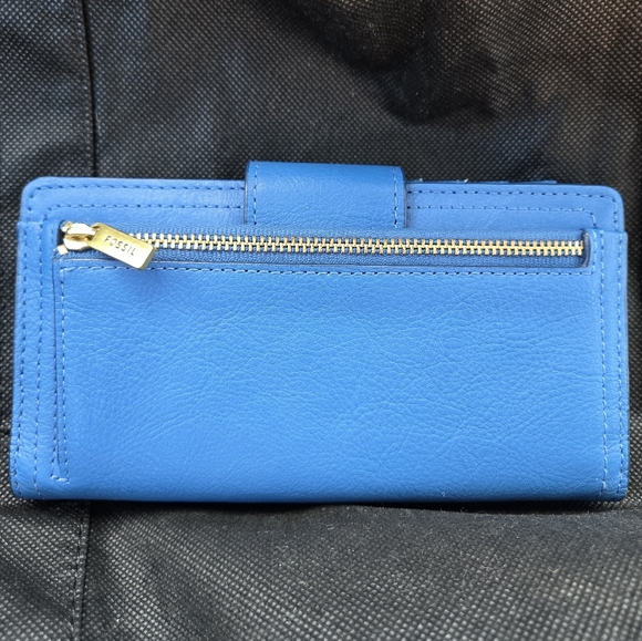 Fossil "Logan" Vibrant Blue Women's Wallet NWOT - Picture 2 of 7